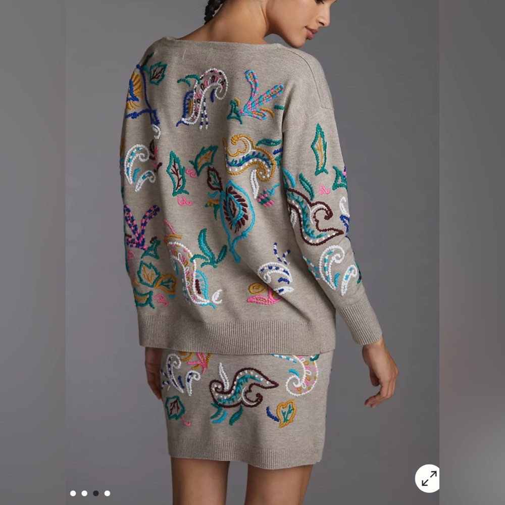 Anthropologie Embroidered Sweater  in Beige Size Large - Picture 7 of 17